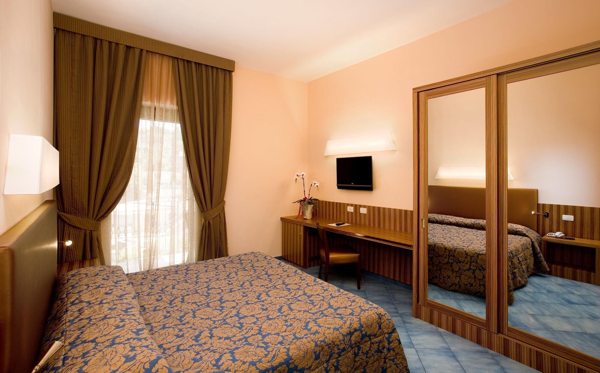 Grand Hotel Due Golfi SantʼAgata sui Due Golfi Rom bilde