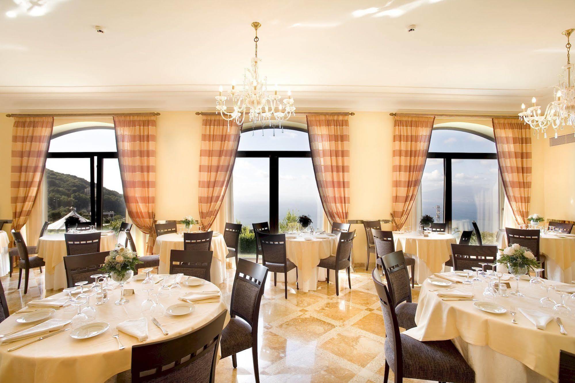 Grand Hotel Due Golfi SantʼAgata sui Due Golfi Eksteriør bilde