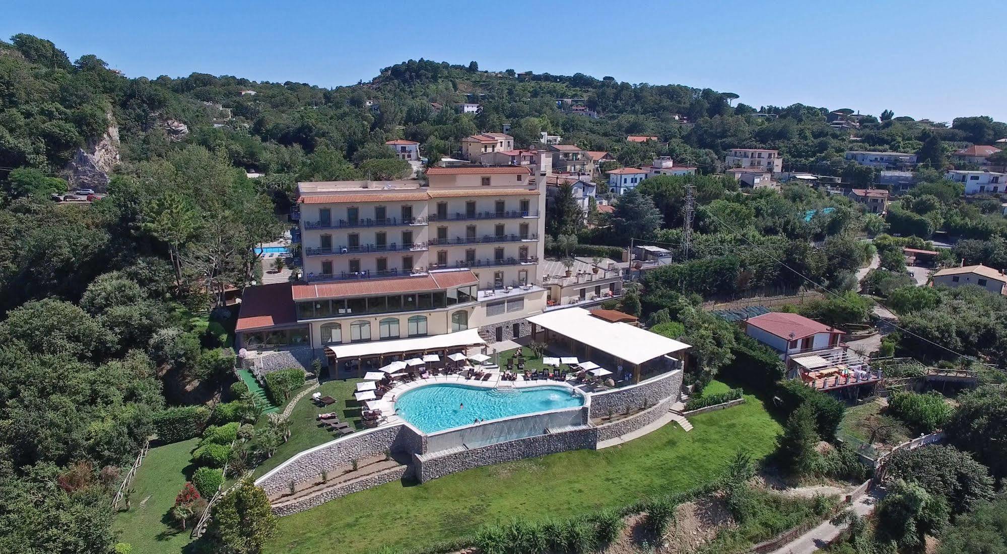Grand Hotel Due Golfi SantʼAgata sui Due Golfi Eksteriør bilde